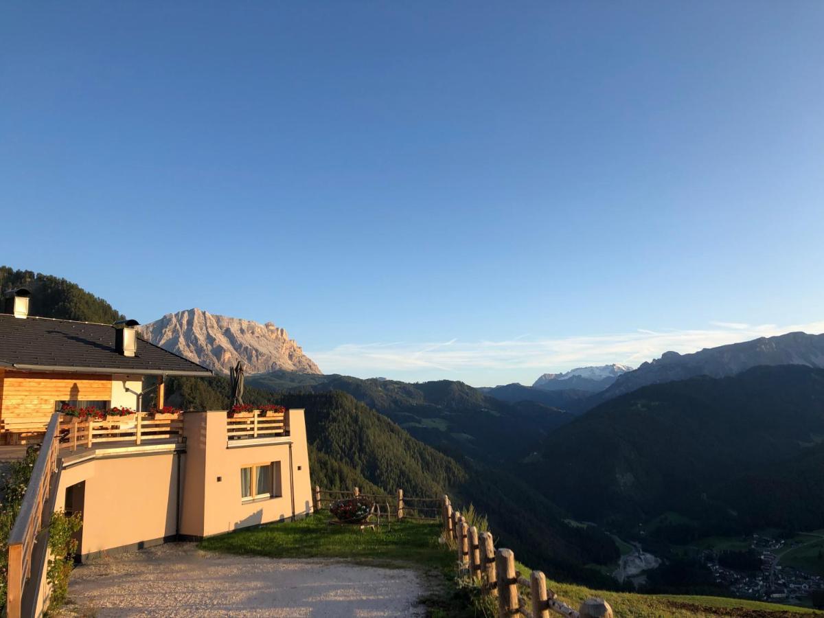 Apartament Alpinus Agriturism San Martino in Badia Zewnętrze zdjęcie