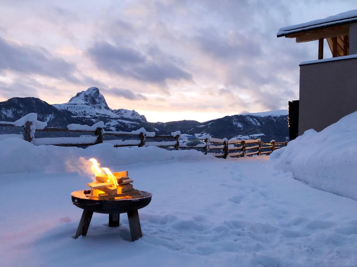 Apartament Alpinus Agriturism San Martino in Badia Zewnętrze zdjęcie